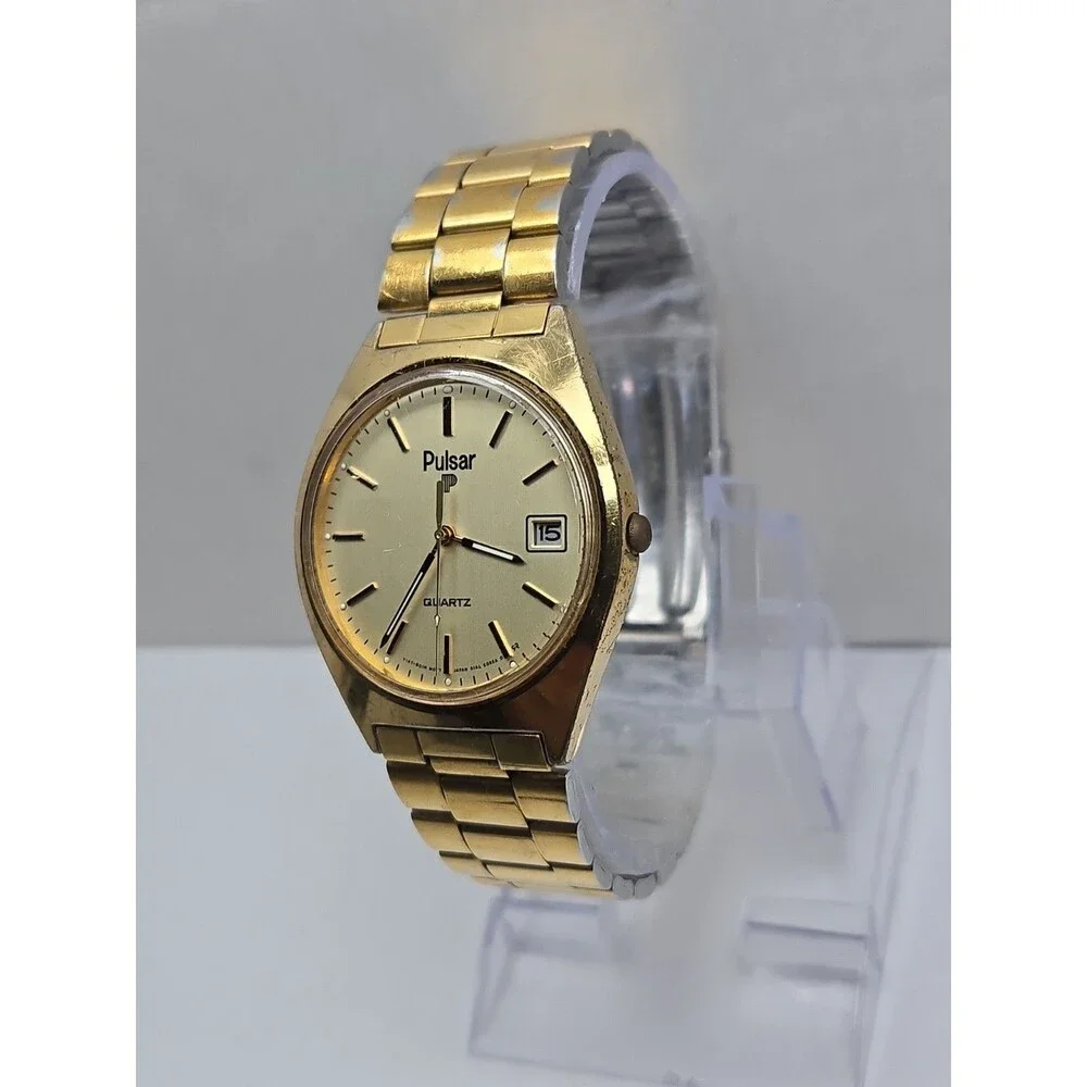 Vintage Pulsar by Seiko Y147 8049 Mens Gold Tone Date Quartz Watch New Battery